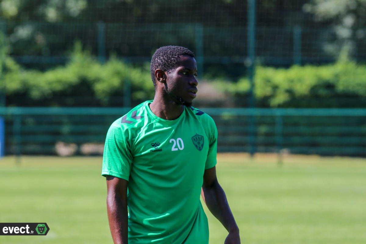 Augustine Boakye training with Saint Etienne